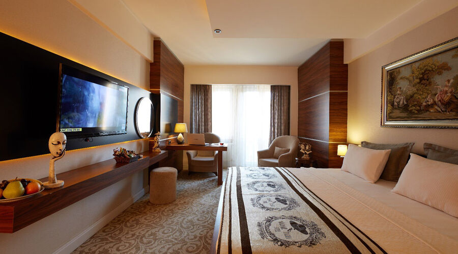 Madame Tadia Otel  3*