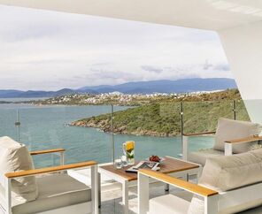 Le Meridien Bodrum Beach Resort  5*