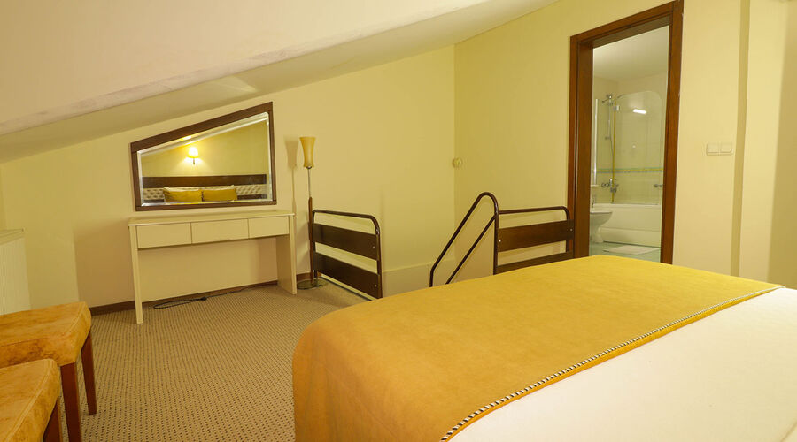 Lycus River Termal Otel 5*