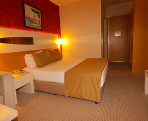 Lycus River Termal Otel 5*