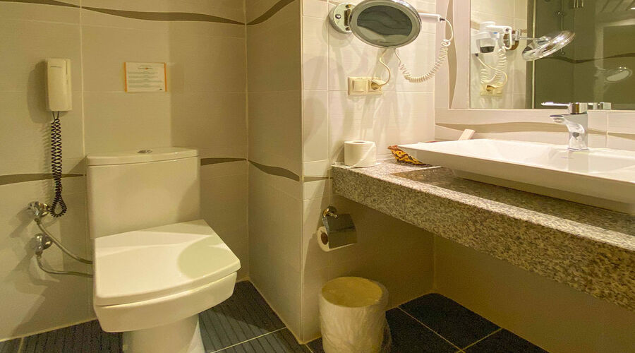 Lycus River Termal Otel 5*
