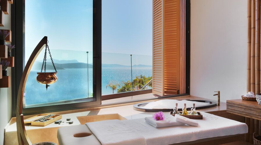 Le Meridien Bodrum Beach Resort  5*