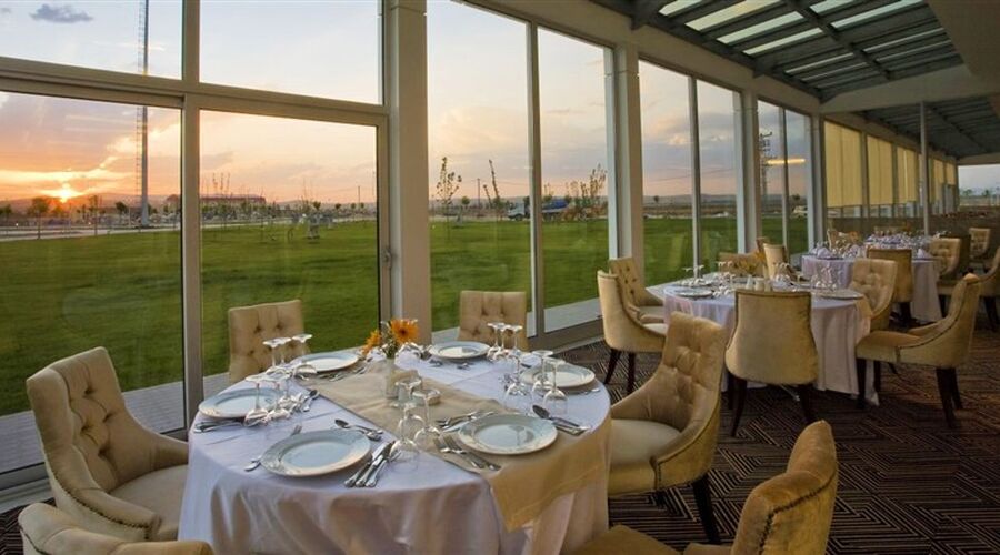 Jura Hotels Afyon Termal 5*