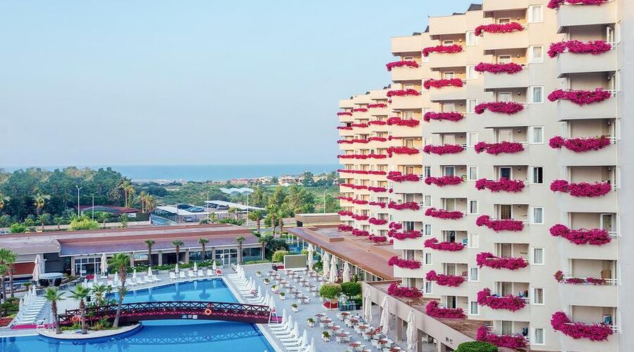 Grand Park Lara  4*