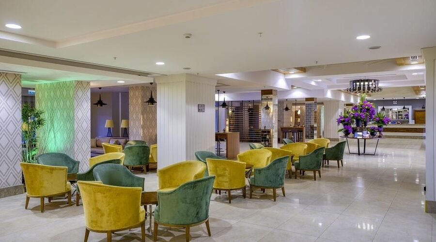 Grand Park Lara  4*