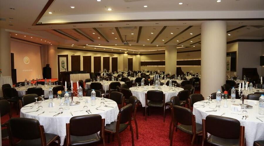 Lidya Sardes Termal Hotel Spa 4*