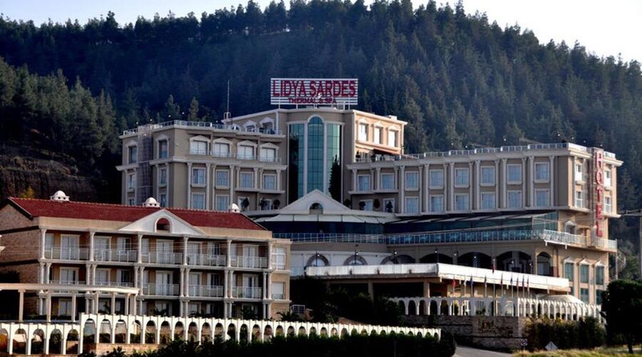 Lidya Sardes Termal Hotel Spa 4*