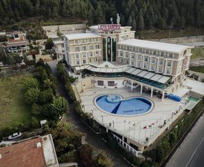 Lidya Sardes Termal Hotel Spa 4*