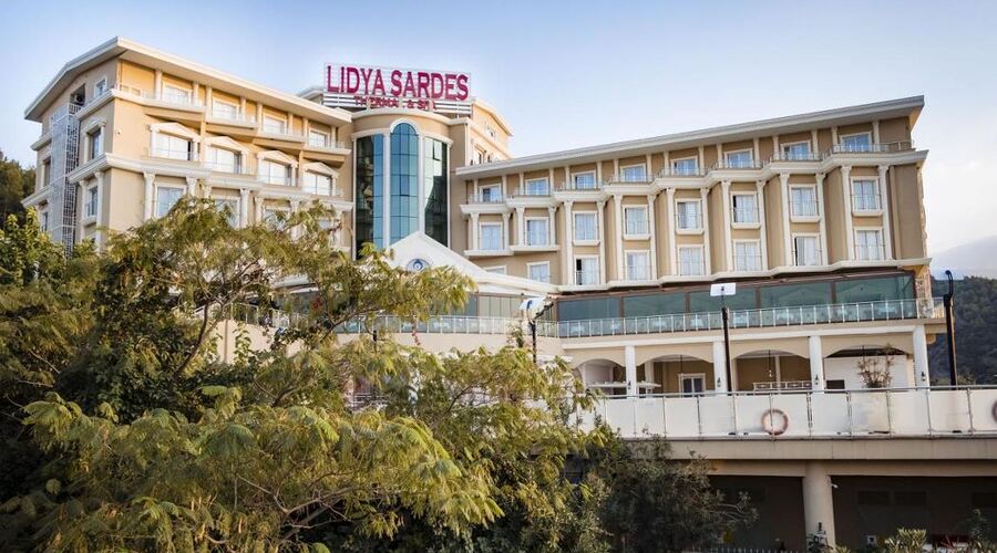 Lidya Sardes Termal Hotel Spa 4*