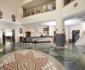 Lidya Sardes Termal Hotel Spa 4*