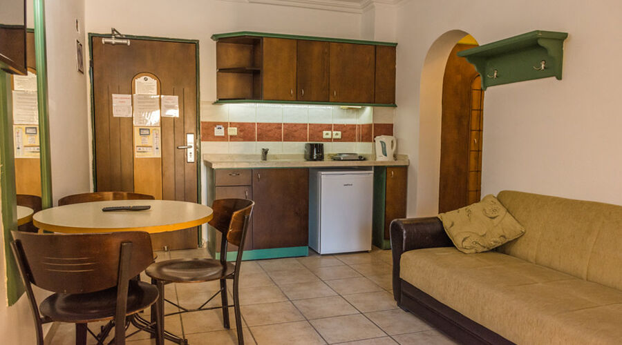 Maxwell Holiday Club 3*