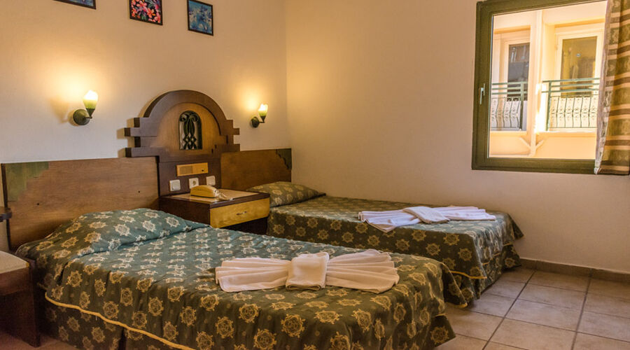 Maxwell Holiday Club 3*