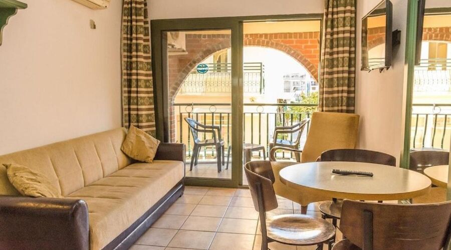 Maxwell Holiday Club 3*