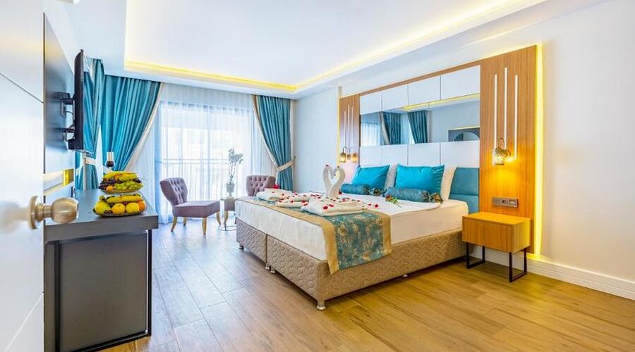 Algora Halal Hotel 5*