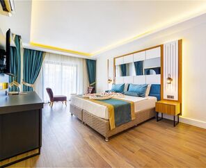Algora Halal Hotel 5*