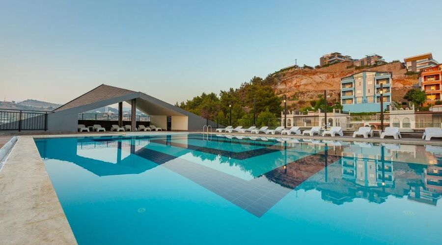 Algora Halal Hotel 5*