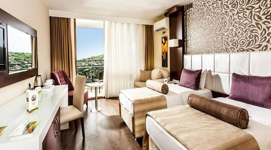 Tusan Beach Resort 5*