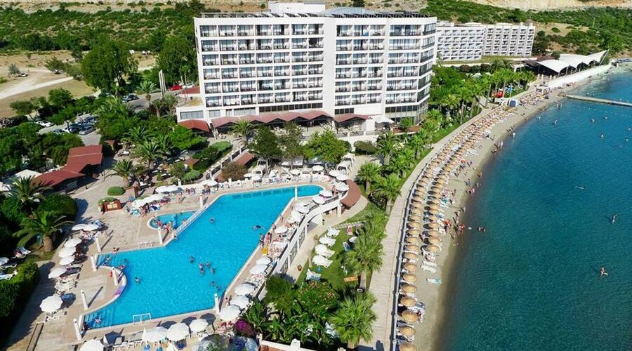 Tusan Beach Resort 5*