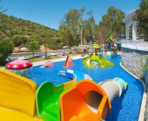 Tusan Beach Resort 5*