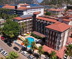 Astoria Life Hotel 3*