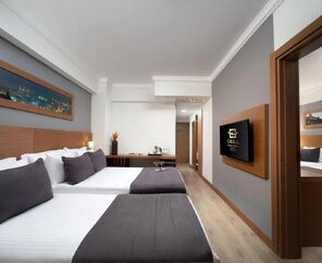Orka Royal Hotel & SPA 4*