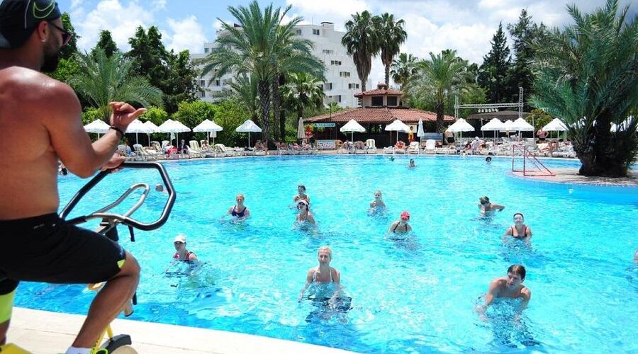 Queens Park Göynük 5*