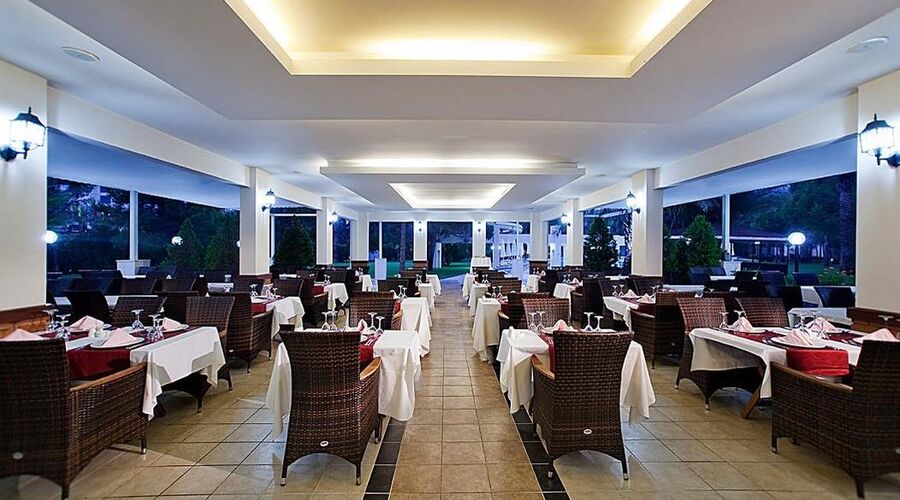 Queens Park Göynük 5*