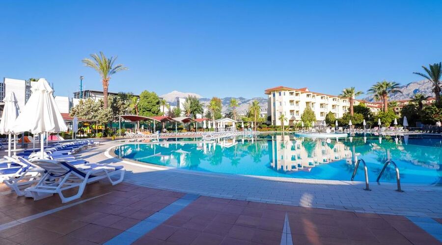 Queens Park Le Jardin 5*
