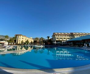 Queens Park Le Jardin 5*