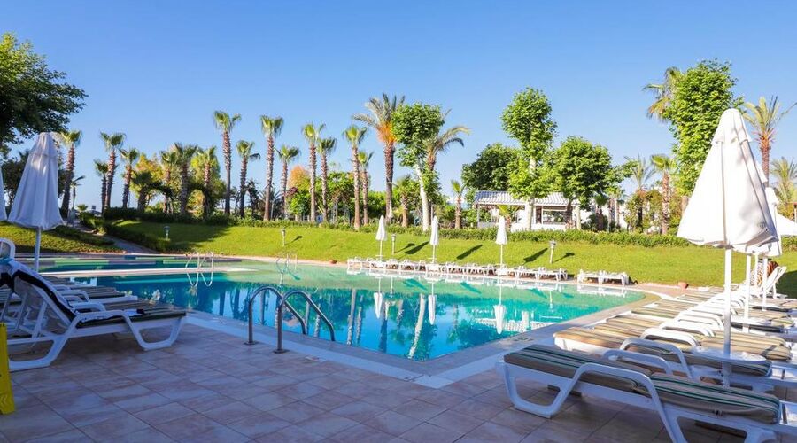 Queens Park Le Jardin 5*