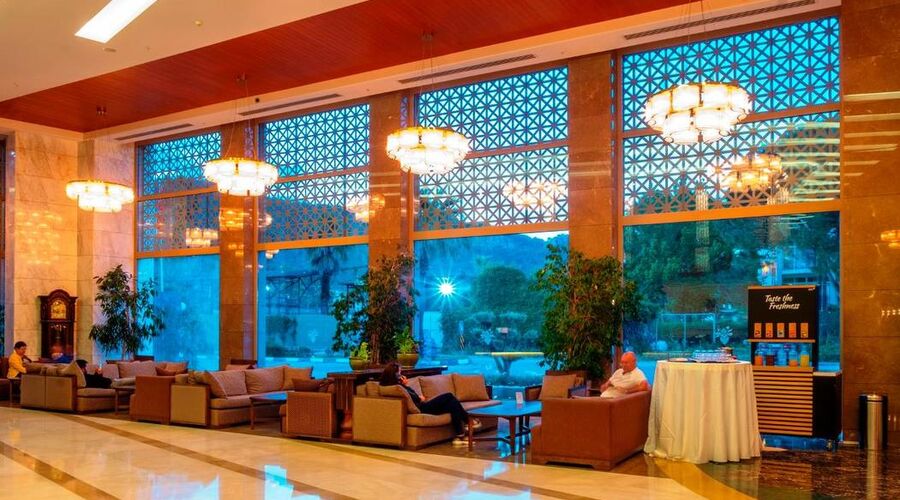 Queens Park Le Jardin 5*