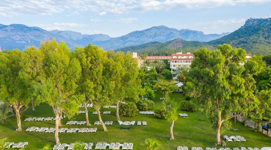 Queens Park Le Jardin 5*