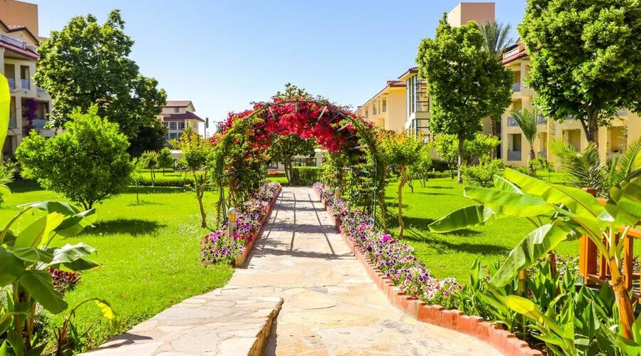 Queens Park Le Jardin 5*