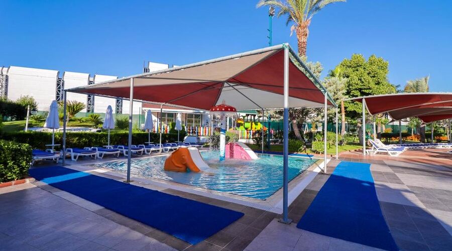 Queens Park Le Jardin 5*