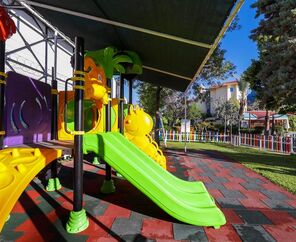 Queens Park Le Jardin 5*