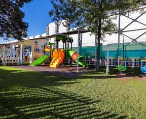 Queens Park Le Jardin 5*