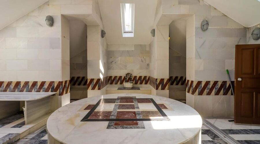 Queens Park Le Jardin 5*
