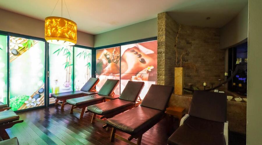 Queens Park Le Jardin 5*