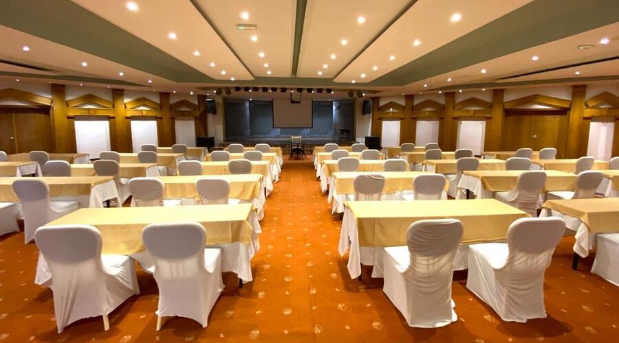 Queens Park Le Jardin 5*