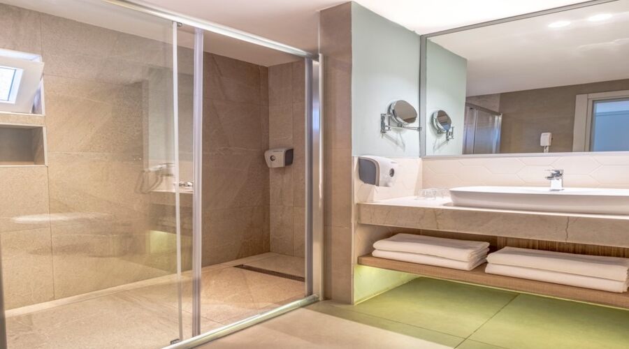 Queens Park Le Jardin 5*
