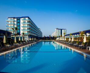 Eftalia Marin Resort 5*