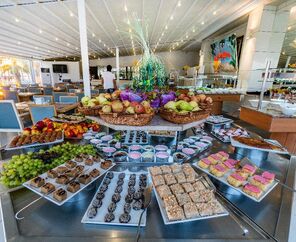 Dragut Point North Hotel  3*