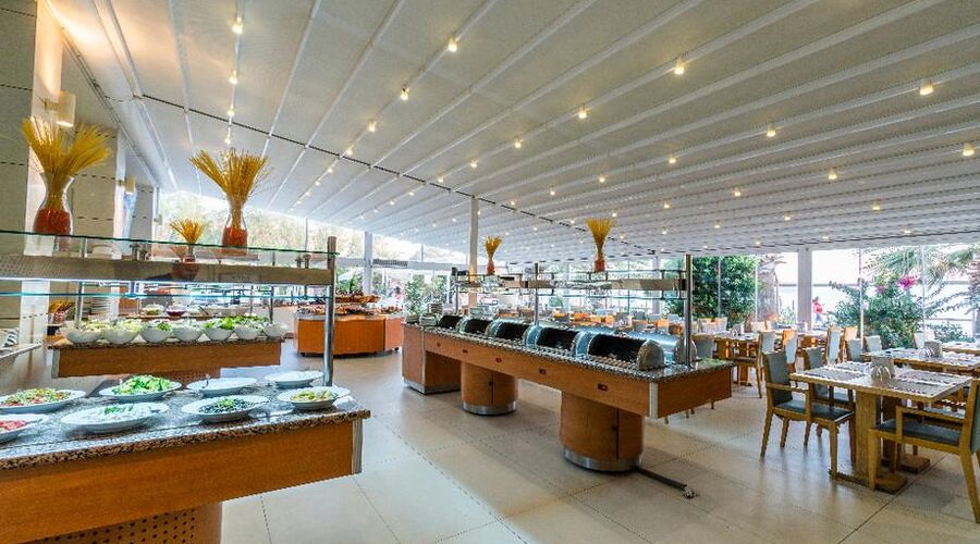 Dragut Point North Hotel  3*