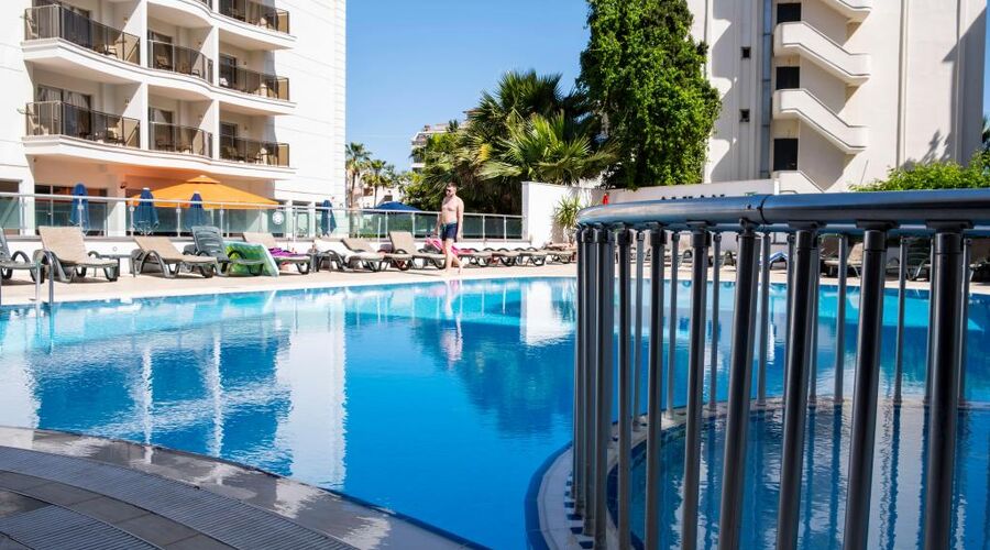 Alkan Hotel 3*