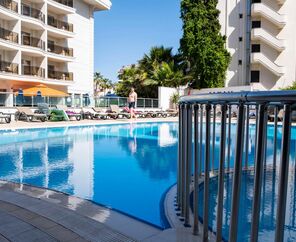 Alkan Hotel 3*