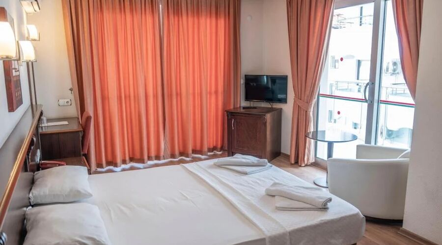 Alkan Hotel 3*