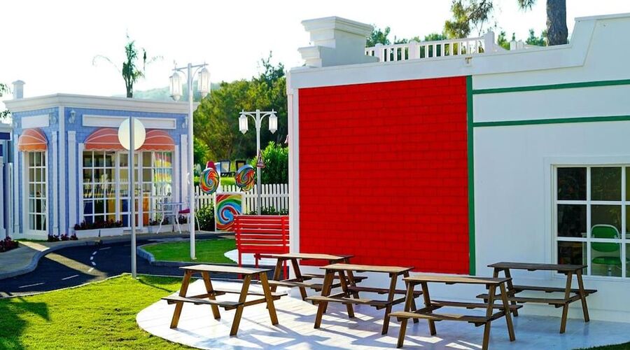 Sueno Hotels Beach Side 5*
