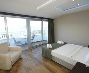 Aurasia Sea Side 3*