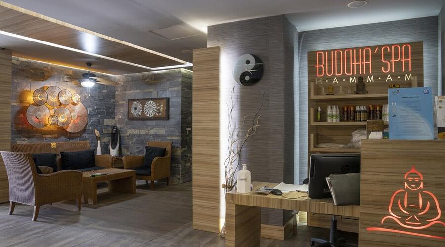Grand Cettia Hotel 5*