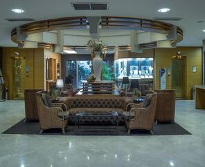 Grand Cettia Hotel 5*